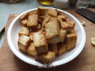 菜鸟级麻婆豆腐的做法步骤：1