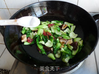 腊肠油菜的做法步骤：7