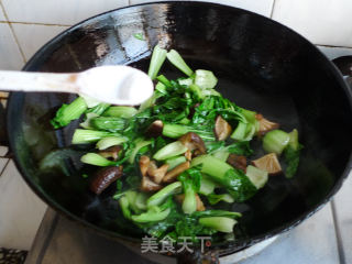 腊肠油菜的做法步骤：8