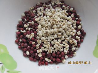 红豆薏米地瓜粥的做法步骤：1