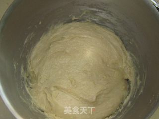 泡着椰浆烤的椰蓉面包的做法步骤：4