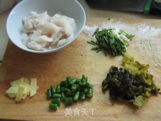 酸菜龙利鱼的做法步骤：3