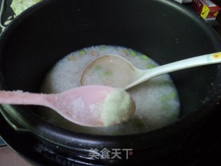 润燥消水调中下气的---【毛豆干贝粥】的做法步骤：5