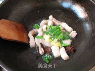 五花肉海带烧豆腐丸子的做法步骤：4