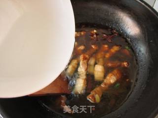 五花肉海带烧豆腐丸子的做法步骤：6