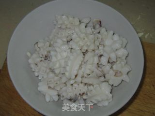 炒目鱼的做法步骤：3