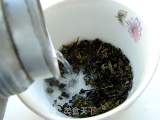 玫瑰奶茶的做法步骤：5