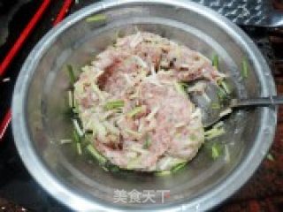 猪肉酿苦瓜的做法步骤：4