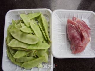 下饭好菜----扁豆煸肉片的做法步骤：1