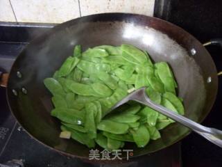 下饭好菜----扁豆煸肉片的做法步骤：8
