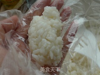 【花样寿司】----日式厚蛋烧寿司的做法步骤：11
