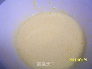 玫瑰芝士蛋糕卷的做法步骤：2