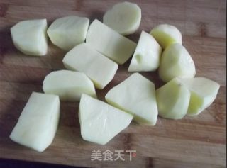 电饭煲美味来袭  薯仔焖排骨的做法步骤：5