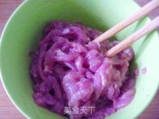 【家庭快手小炒】四季家常小炒---尖椒芹菜炒肉丝的做法步骤：4