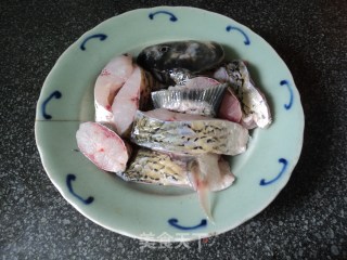 【草鱼煮豆腐】的做法步骤：3