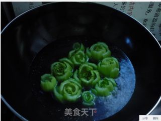 翡翠玫瑰的做法步骤：2