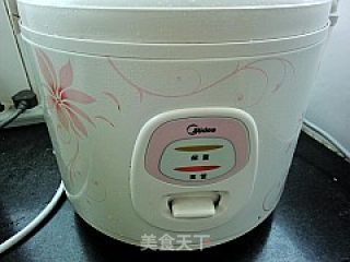 馋嘴小吃---奶香玉米棒的做法步骤：7
