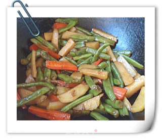 土豆炖豆角的做法步骤：9