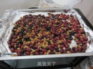 补脑乌发--核桃芝麻五谷粉的做法步骤：2