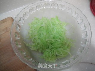 炝拌莴笋的做法步骤：7