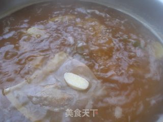卤鸭翅的做法步骤：4