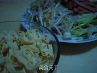 饭菜一体之代饭千张的做法步骤：2