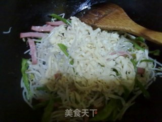 饭菜一体之代饭千张的做法步骤：5