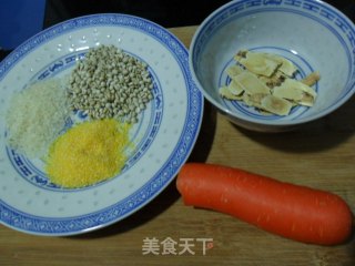 黄芪胡萝卜薏米米糊的做法步骤：1
