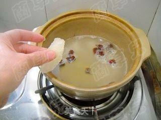 红枣花生粥的做法步骤：5