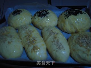 饭菜一体之田园鸡块热狗的做法步骤：2