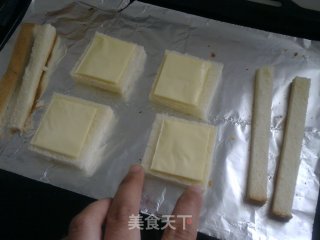 国庆节之早餐【奶酪吐司脆】的做法步骤：3