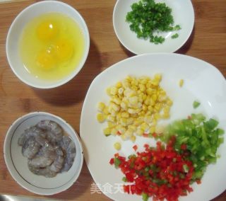 简简单单又不失营养美味-----虾仁蛋炒饭的做法步骤：2