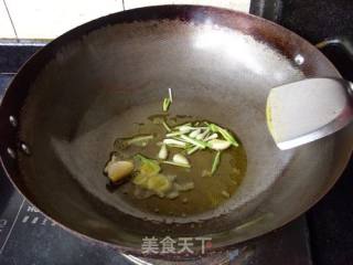 家常煮带鱼的做法步骤：4