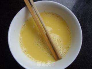 韭黄炒鸡蛋的做法步骤：4