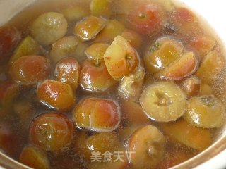 酸酸甜甜的北京小吃----炒红果的做法步骤：7