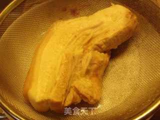醬爆回锅肉的做法步骤：2
