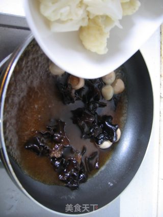 菜花烧鹌鹑蛋的做法步骤：8