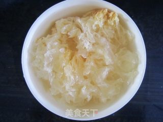 银耳南瓜红枣羹的做法步骤：3