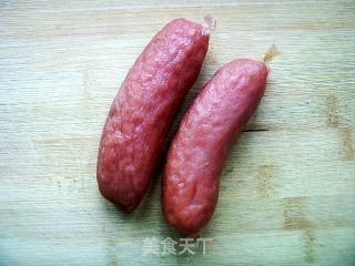蒜薹红肠的做法步骤：2