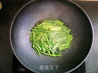 蒜薹红肠的做法步骤：6
