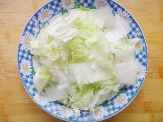 五彩黑白菜的做法步骤：2