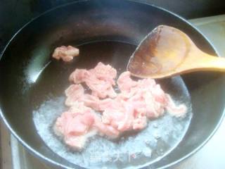 黑木耳炒肉片的做法步骤：6