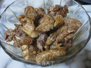 荷香糯米蒸排骨的做法步骤：4