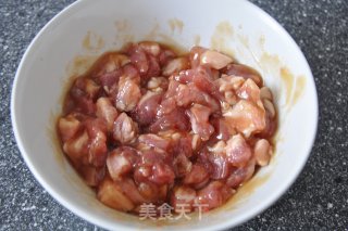 叉烧肉土豆包的做法步骤：1