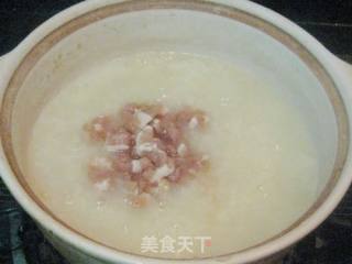 金银花瘦肉粥的做法步骤：5