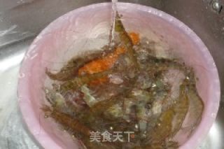 盐水虾的做法步骤：2