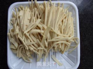 大白菜炒千张丝的做法步骤：4