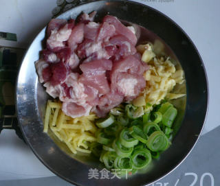扁豆焖面的做法步骤：1