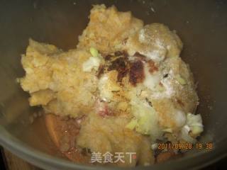 酸菜饺子的做法步骤：4
