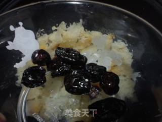 清热润燥-冰糖银耳羹的做法步骤：5